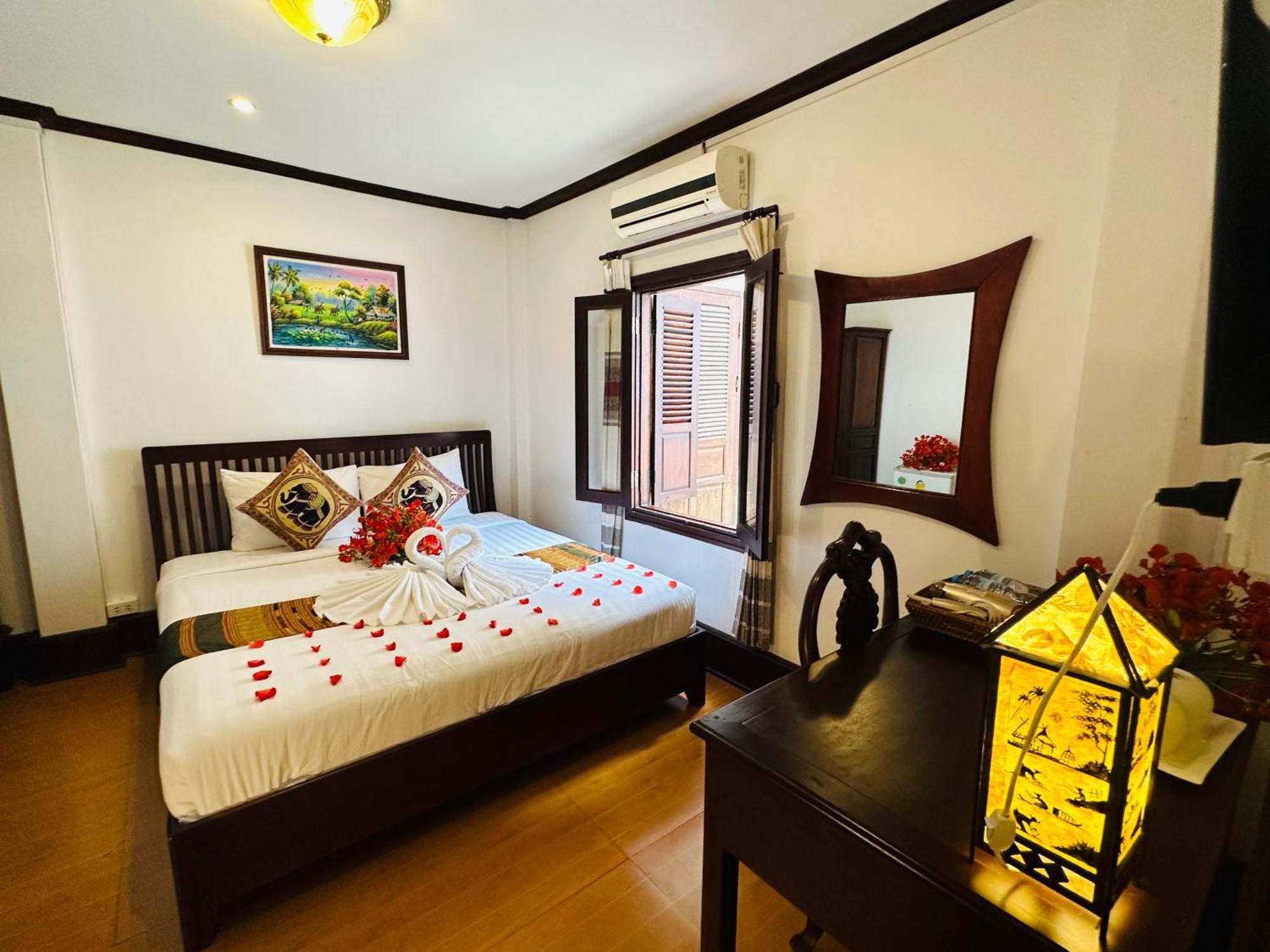Thatsaphone Hotel Luang Prabang Exterior photo